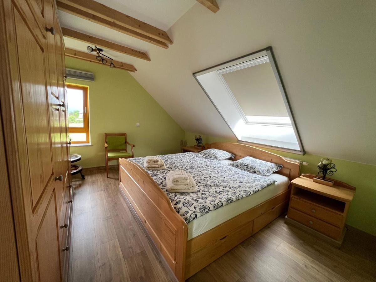 Apartma Ana In Manca 贝古耶·纳·格伦奇克 外观 照片